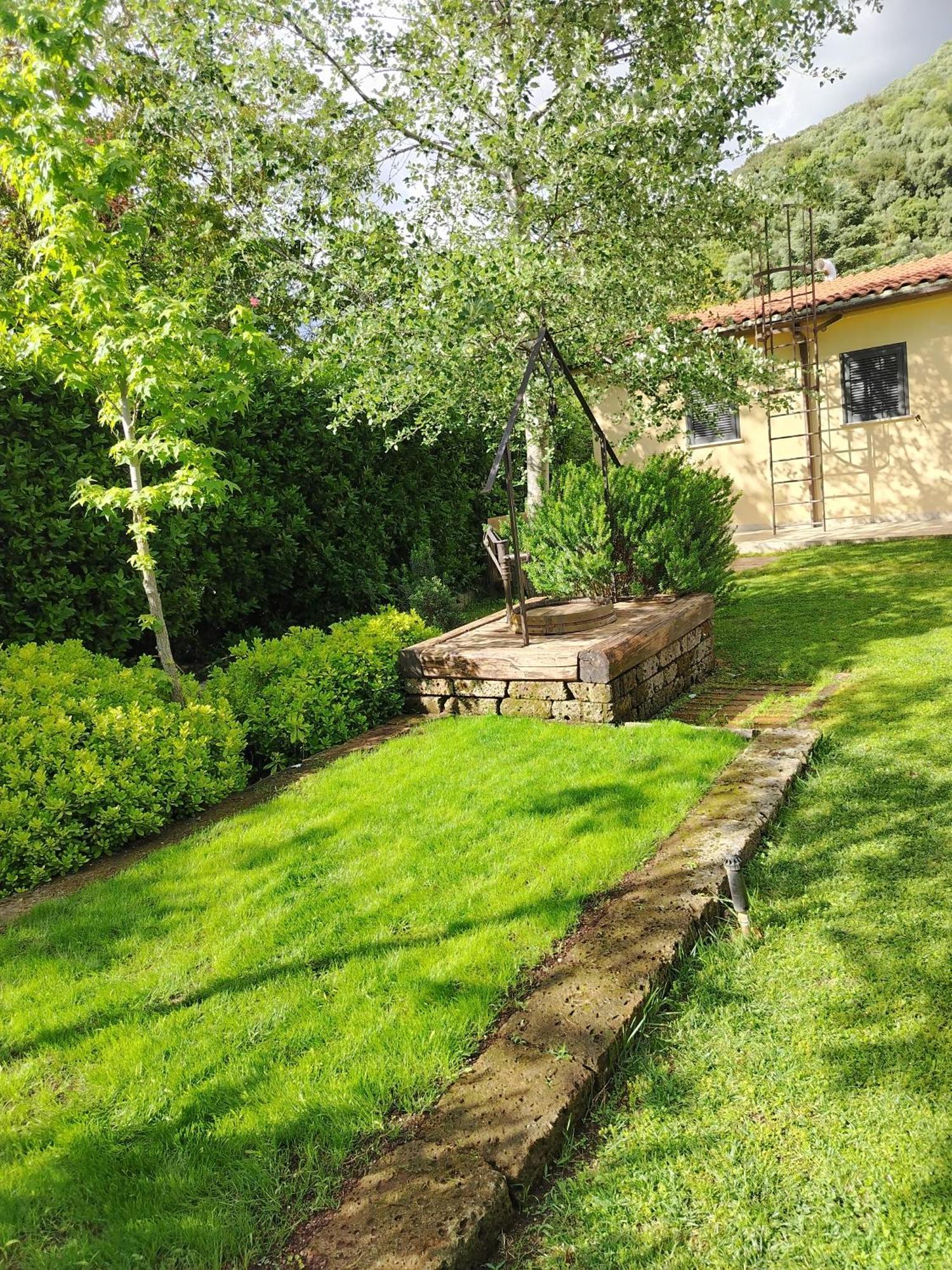 Guest House Romana Vecchia Monticchio  Exteriör bild